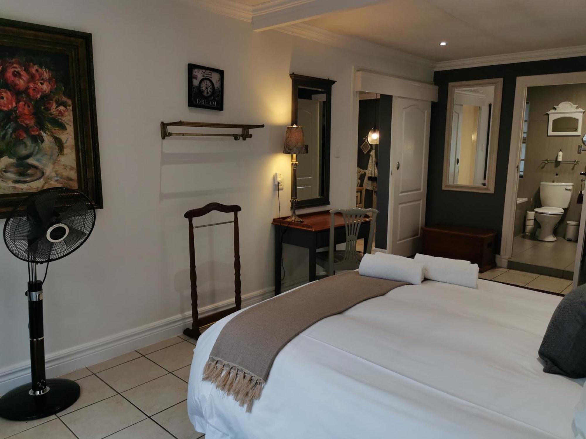 At 98 On Lynburn Guest House Pretoria-Noord Rom bilde